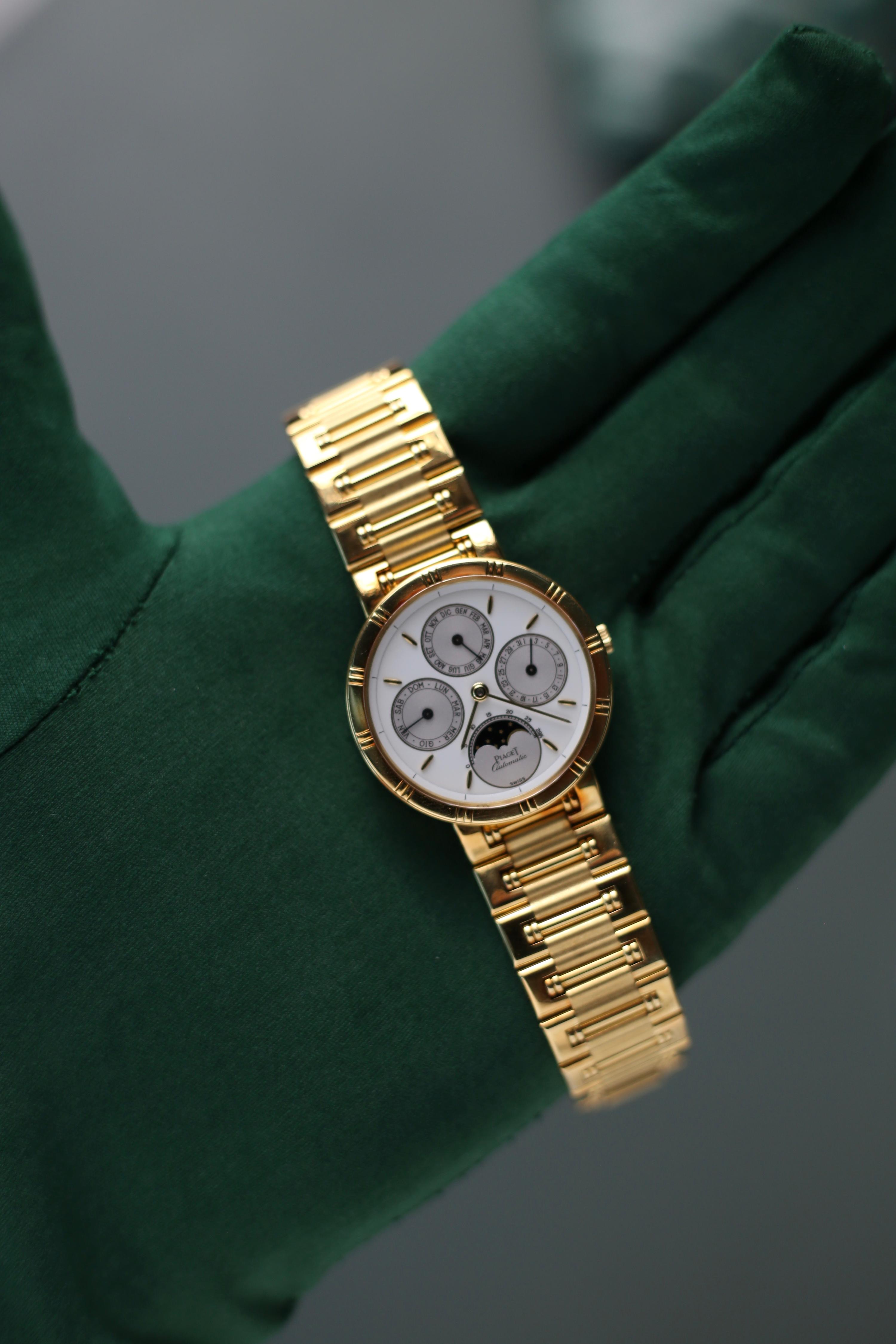 Audemars Piguet Royal Oak 15953 - Yellow Gold